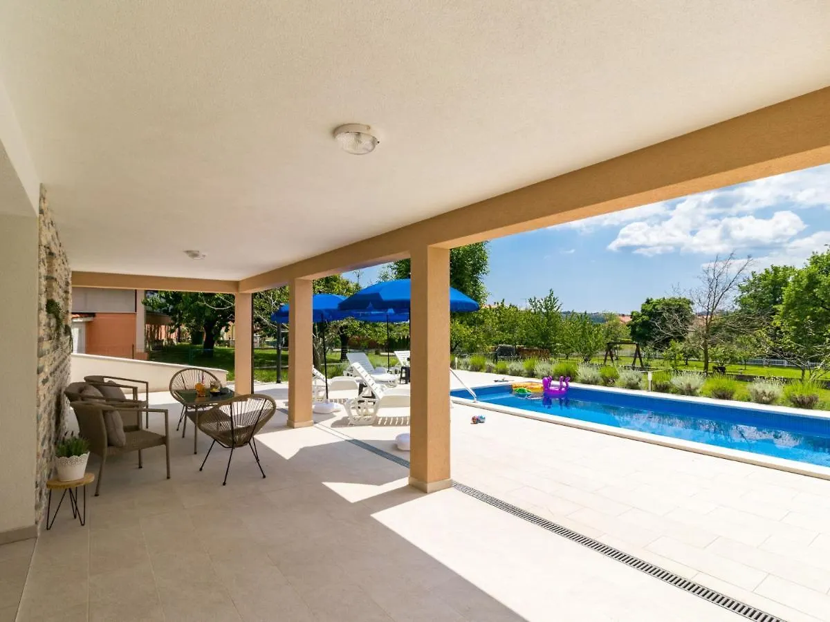Holiday Home Marina - Lbn411 By Interhome Лабин